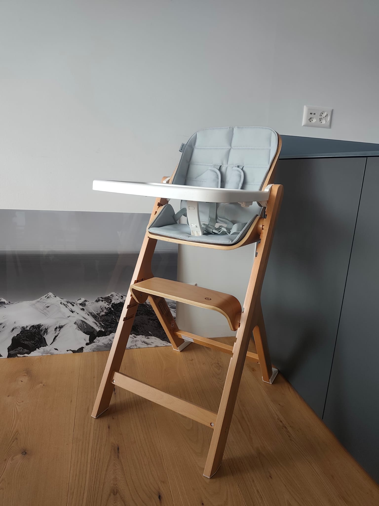 Rent High Chair Engadin rent St. Moritz rent Celerina rent Pontresina rent La Punt